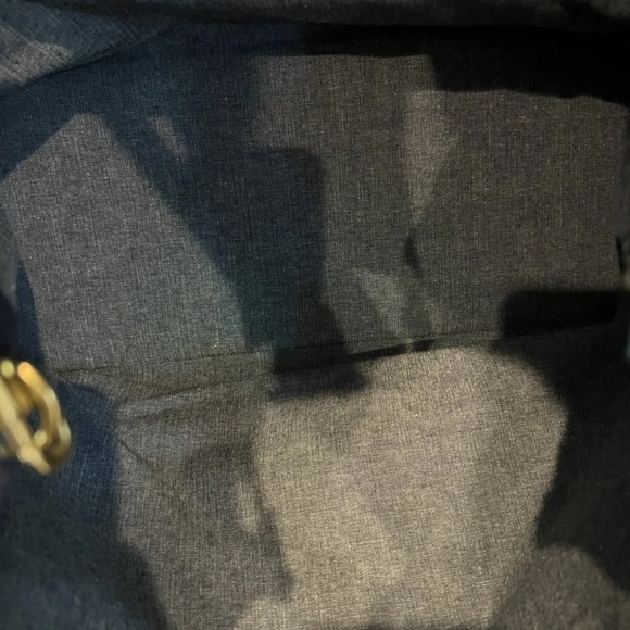 NEW with tags Clare V Simple Tote Blue with crossbody or shoulder strap - Picture 3 of 7